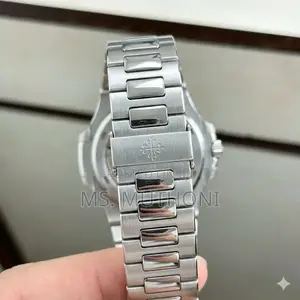 Automatic Patek Philippe Nautilus Premium Edition.