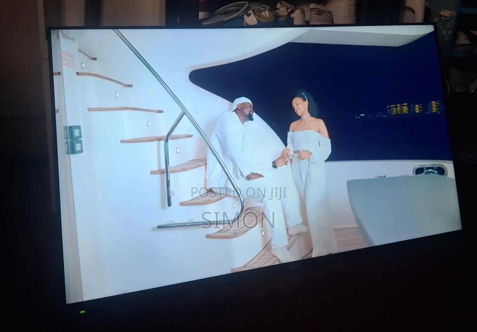 Selling Vision Plus 50inches Android Smart TV