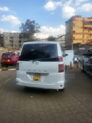 Toyota Noah 2006 White