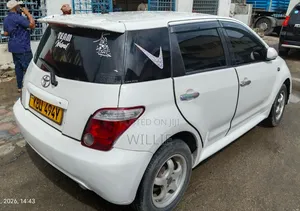 Toyota IST 2006 White