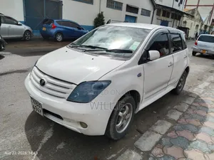Toyota IST 2006 White