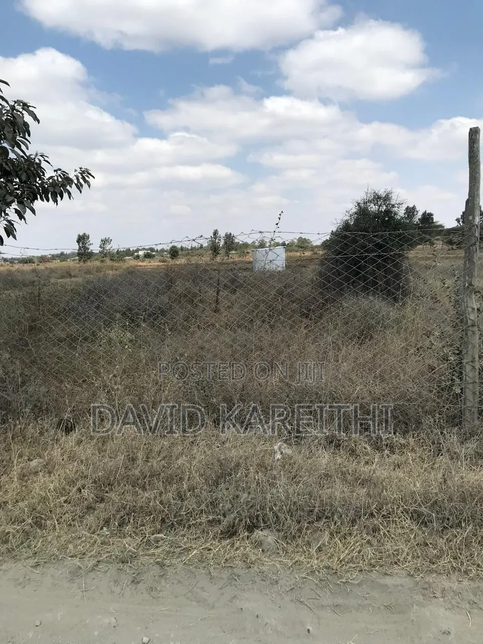 1/8 Acre Plots Ready for Quick Sale.