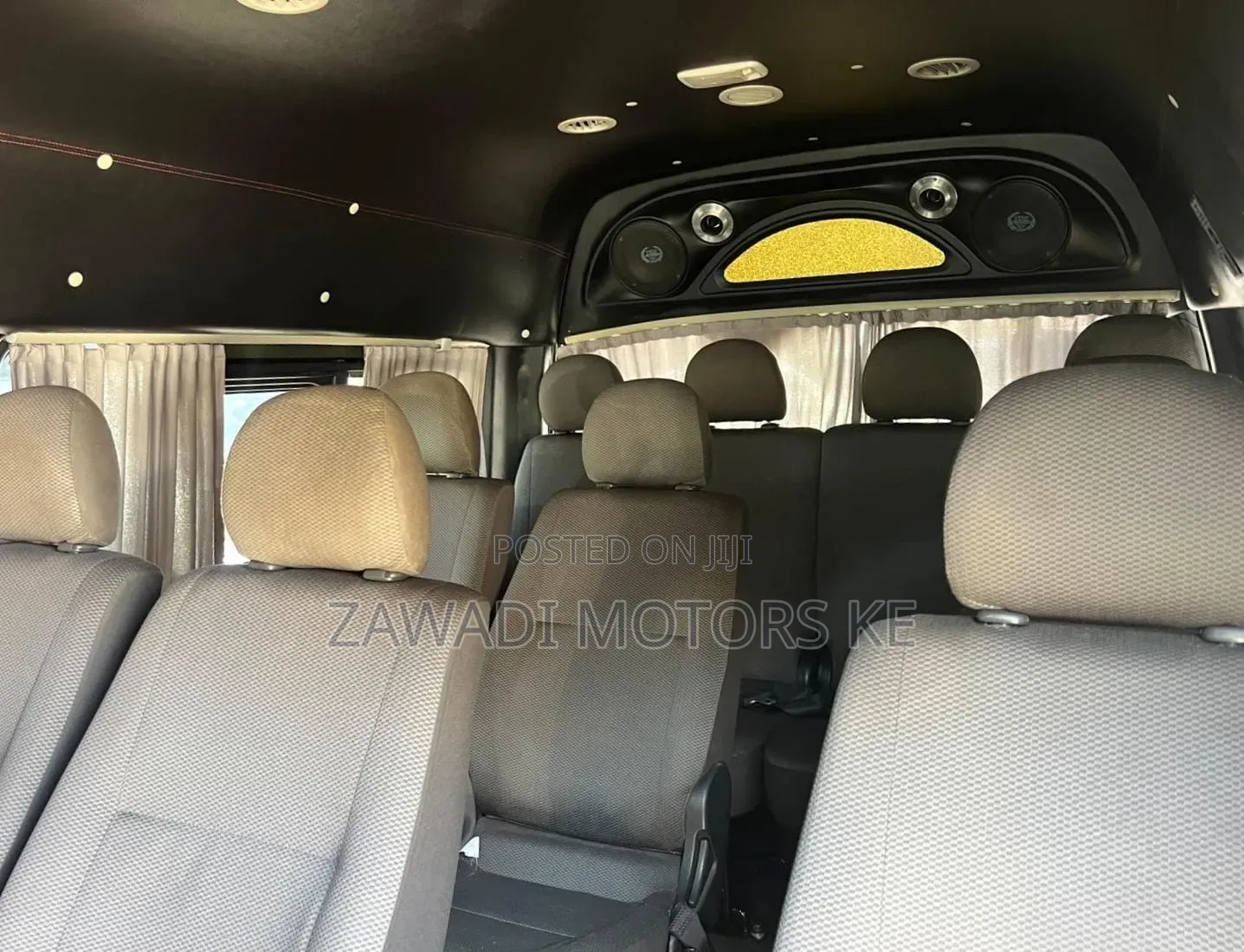 Toyota HiAce 2019 Silver