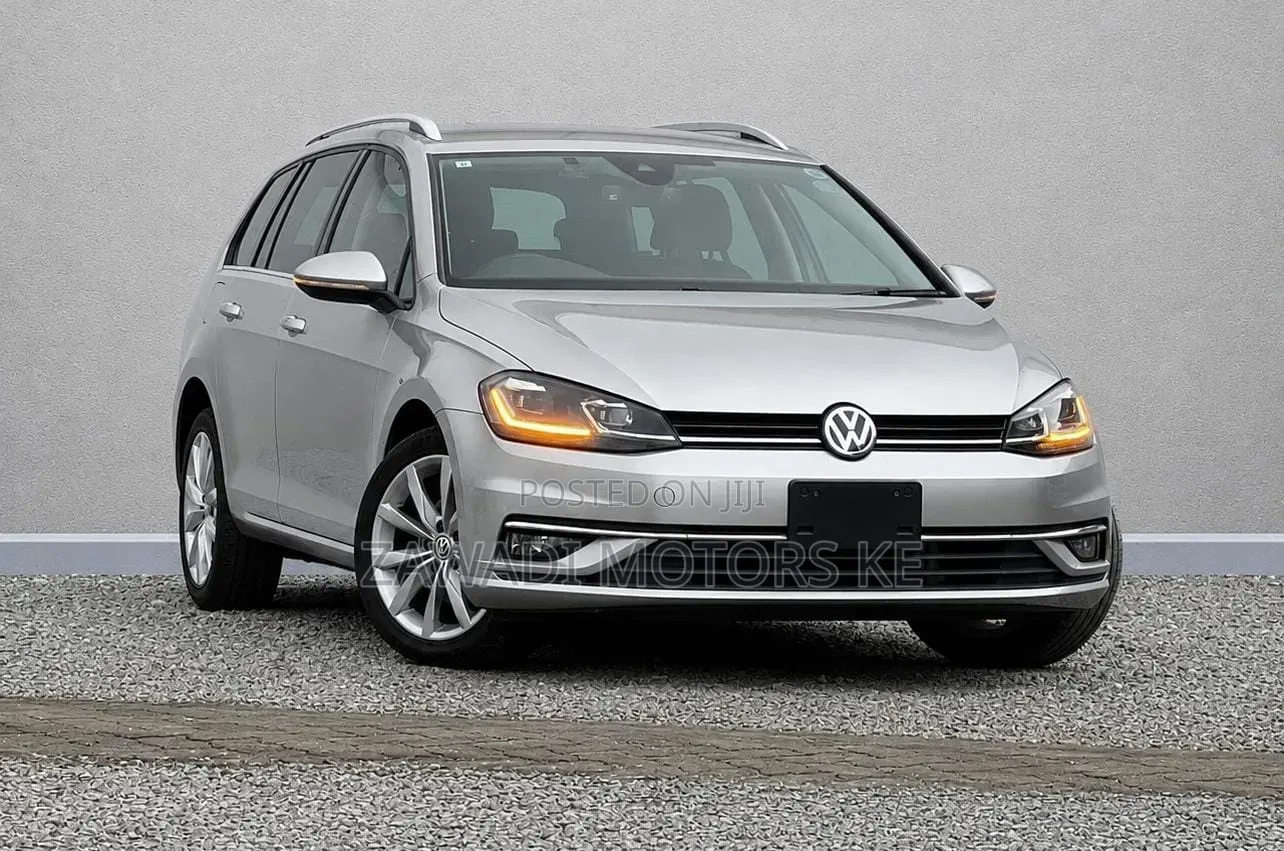 Volkswagen Golf 2019 Silver