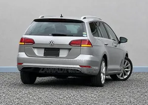Volkswagen Golf 2019 Silver
