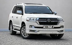 Toyota Land Cruiser 2014 White