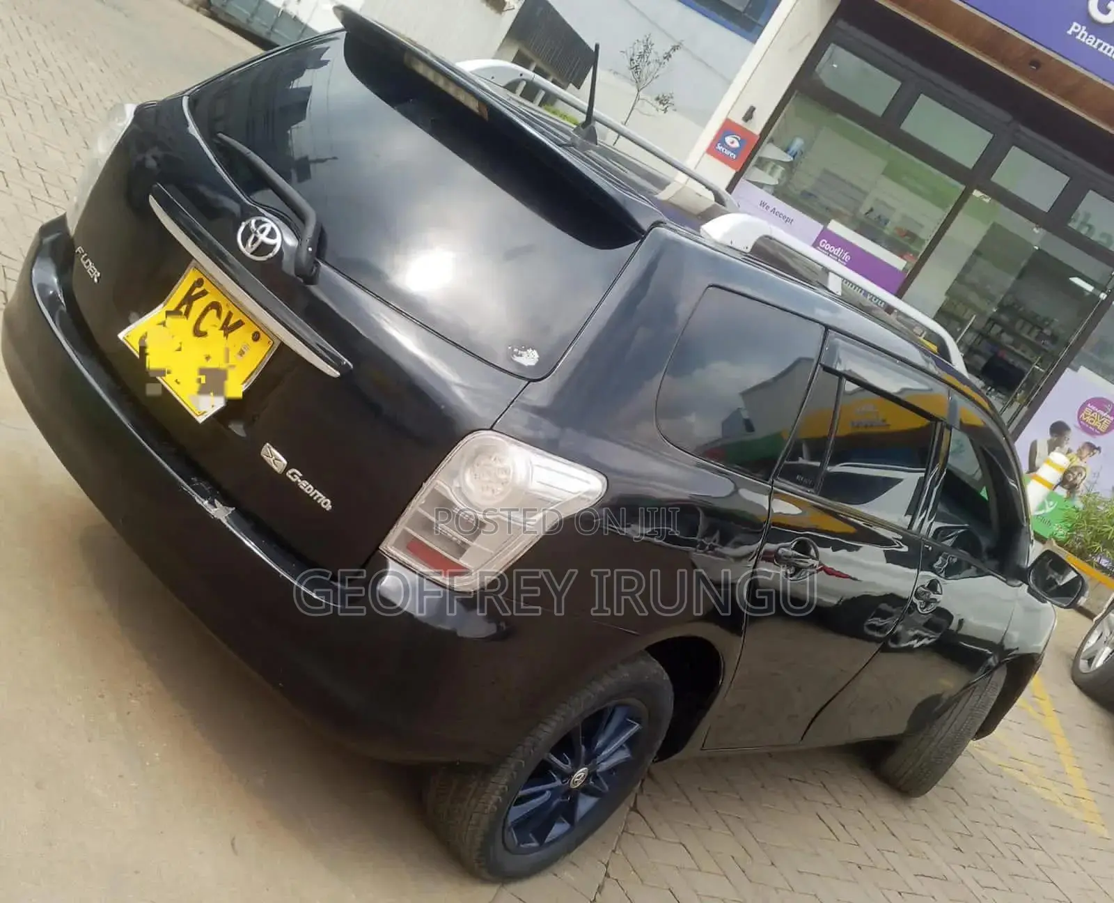 Toyota Corolla Fielder 2010 Black