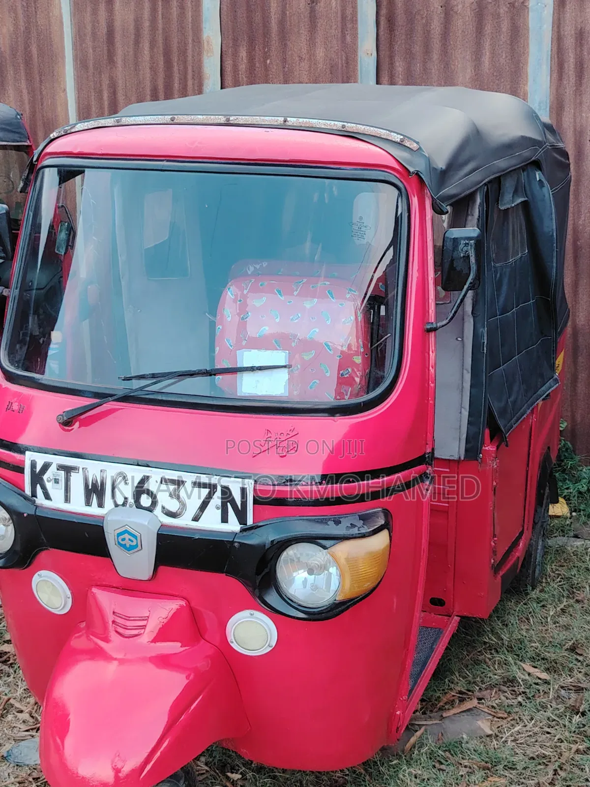 Piaggio 2021 Red