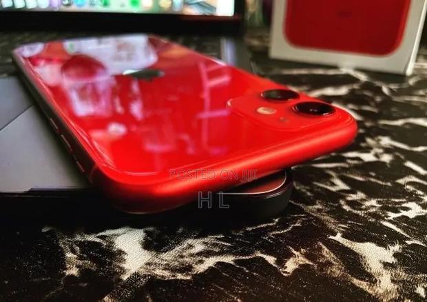 Apple iPhone 11 256 GB Red - thumbnail 3