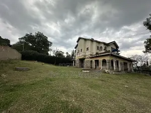 Prime 1 Acre Land With 5bedroom House for Sale
