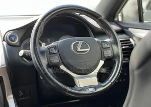 Lexus NX 300h FWD 2018 Black