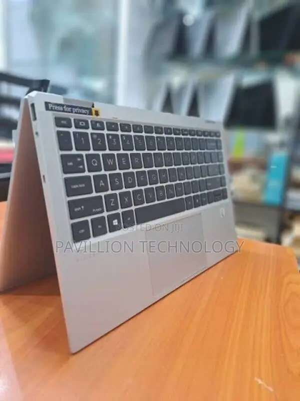 Laptop HP EliteBook x360 1030 G8 32GB Intel Core i7 SSD 512GB