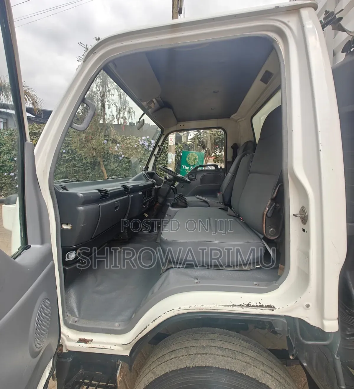 Isuzu NPR Year 2016 Cc 4300
