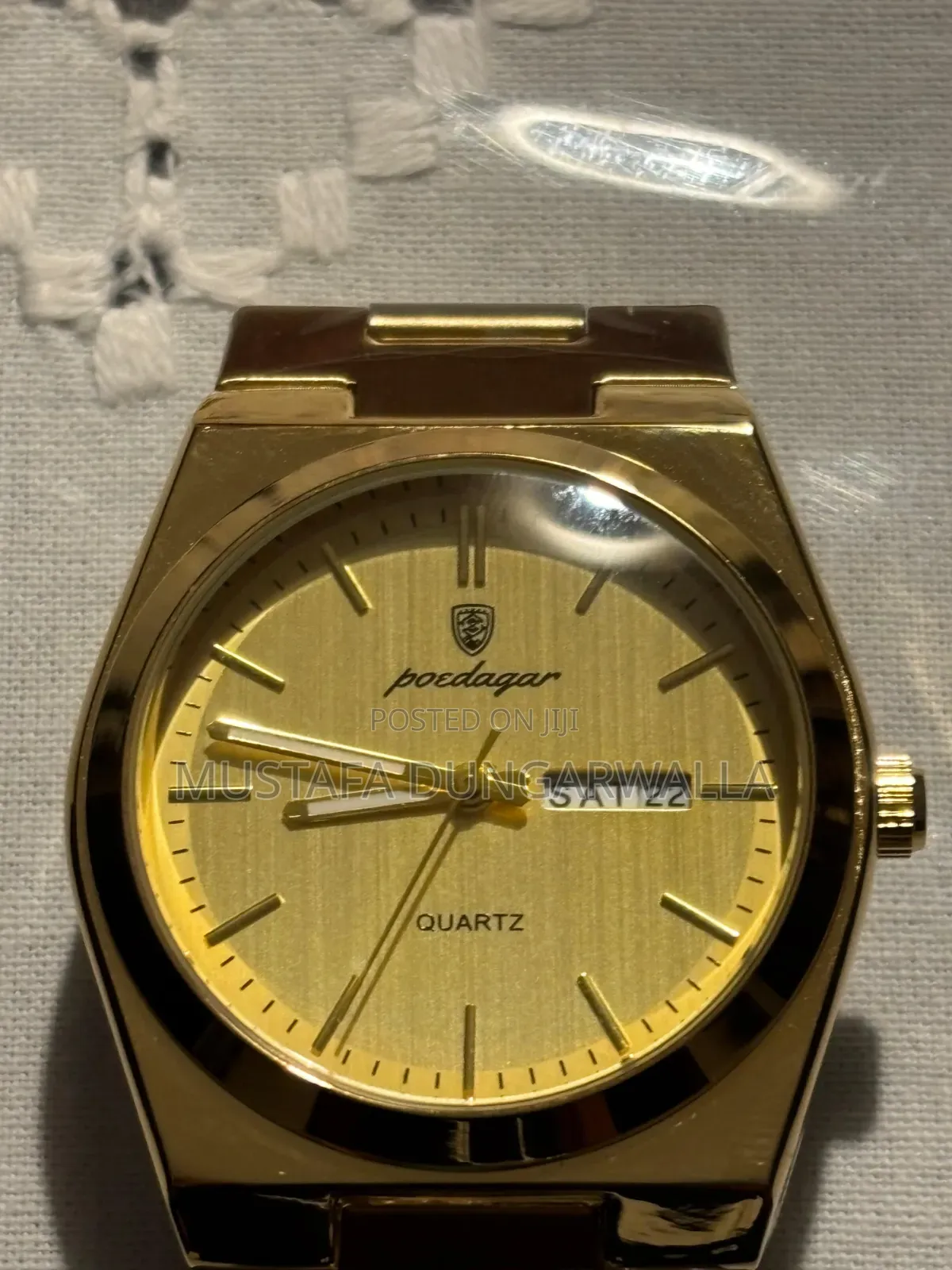 Poedagar 930 Gold Watch