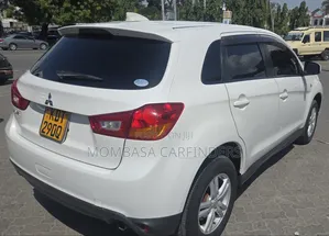 Mitsubishi RVR 2018 White