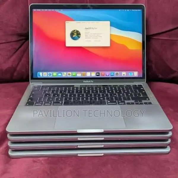 Laptop Apple MacBook Pro 2020 32GB Intel Core i7 SSD 512GB