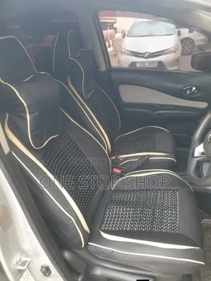 Beaded Centre Panel Black Leather Seat Cover for Posture Support