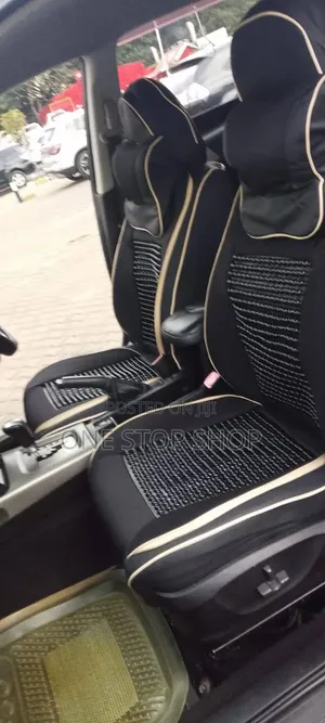 Beaded Centre Panel Black Leather Seat Cover for Posture Support