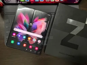 Samsung Galaxy Z Fold 3 256 GB Black