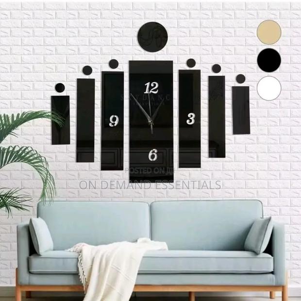 Acrylic Gold, Silver and Black DIY Clock