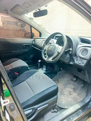 Toyota Vitz 2012 Black