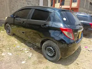 Toyota Vitz 2012 Black