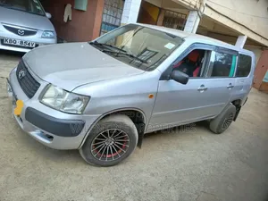 Toyota Succeed 2010 Silver
