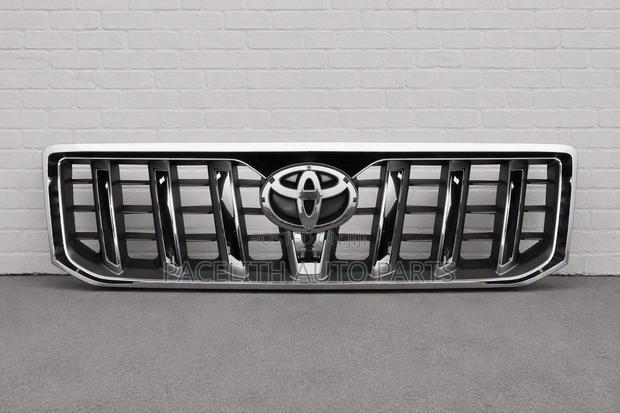 Front Grille Toyota Land Cruiser Prado 120 2003/2004/2005/2008 Chrome