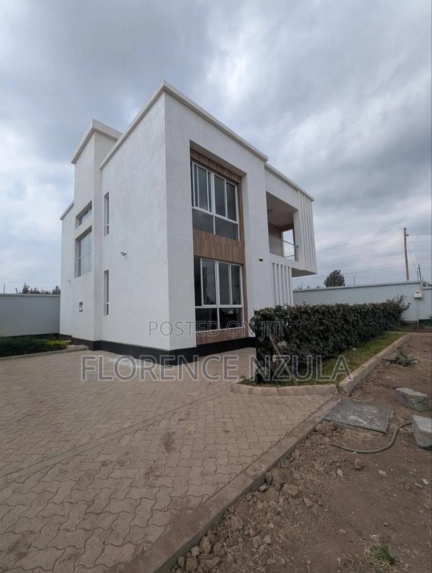 4bdrm Maisonette in Kiserian Isinya Rd for sale