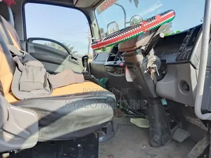 Isuzu FRR 90 Slayqueen