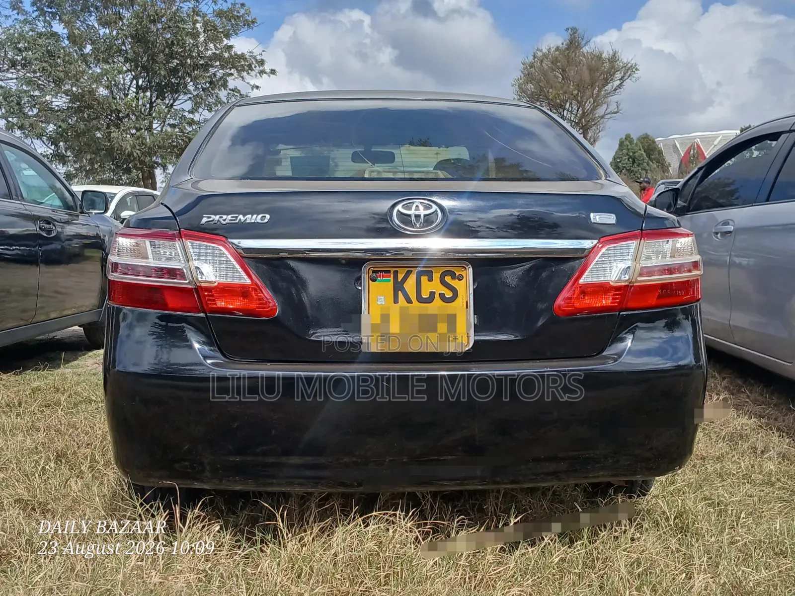 Toyota Premio 2011 Black