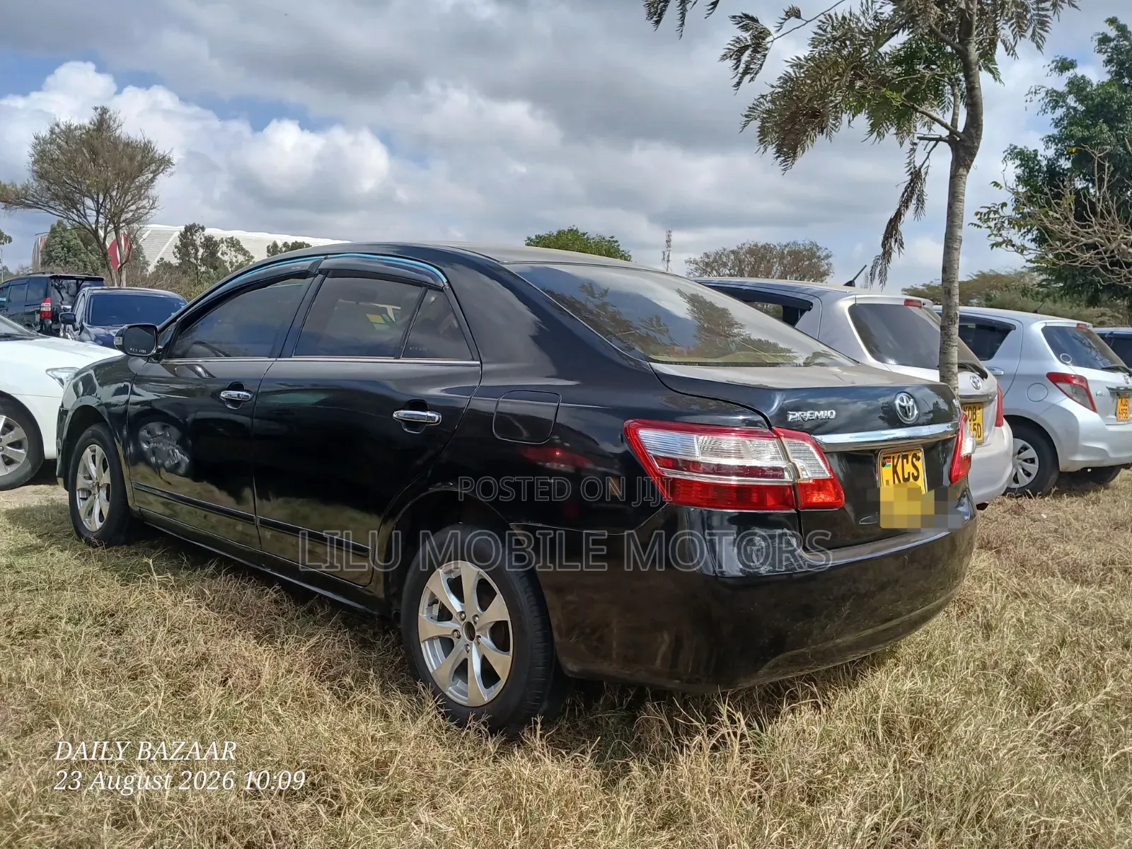 Toyota Premio 2011 Black
