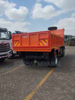 Howo M3-4*2 Tipper