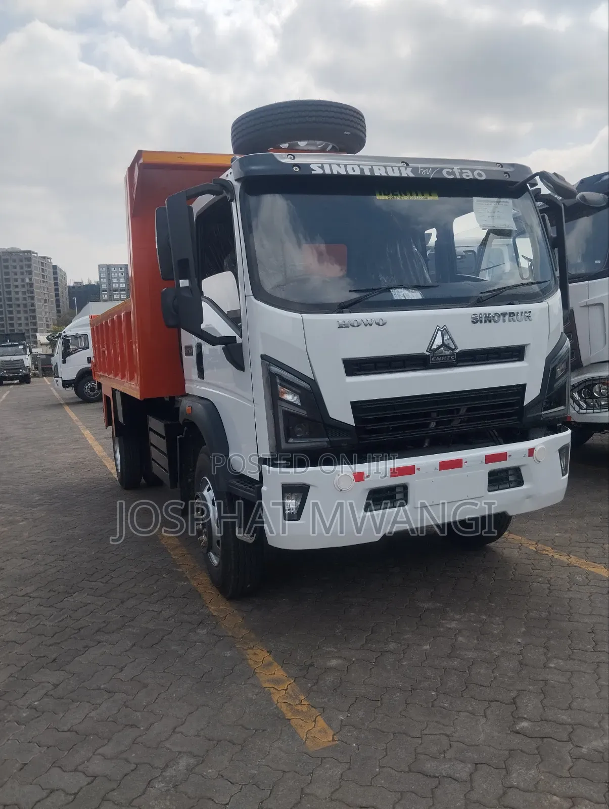 Howo M3-4*2 Tipper