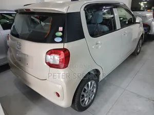 Daihatsu Boon 2019 White