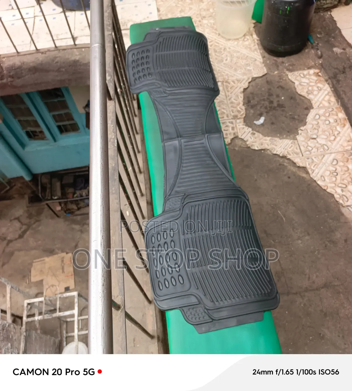 1pc Conjoined Rear Floor Mat With Deep Grooves Channels