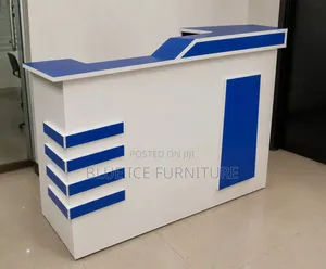 Stylish Office Reception Counter With Drawers