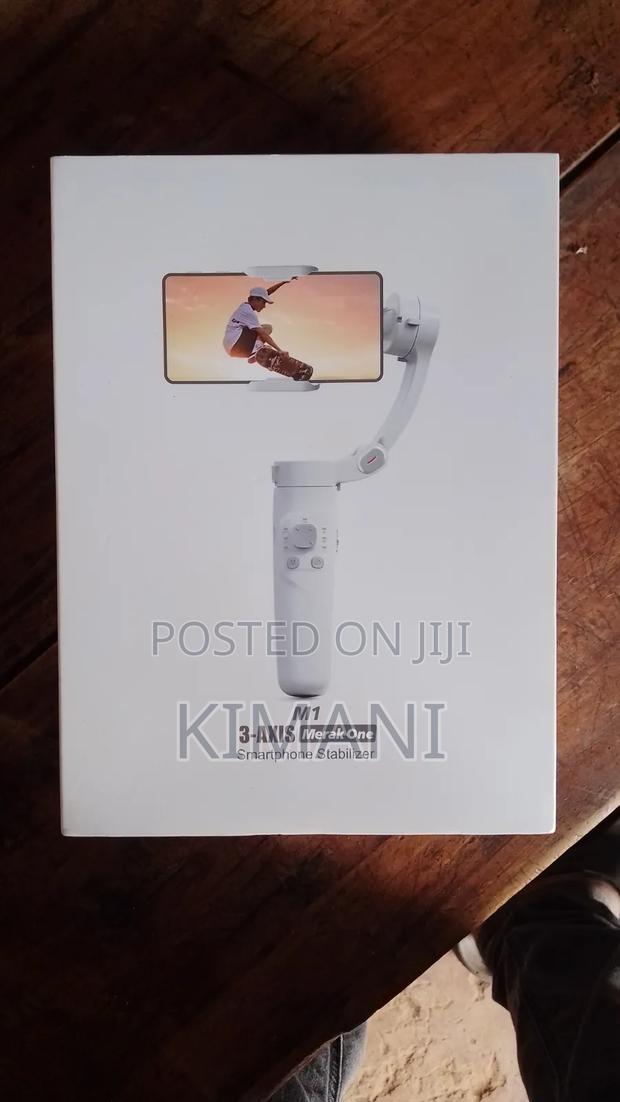 The M1 3-Axis Merak One Smartphone and iPhones Stabilizer