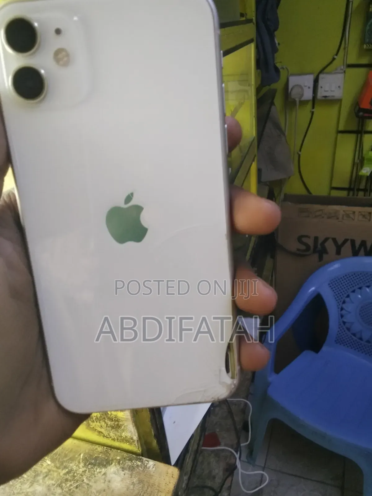 Apple iPhone 11 64 GB White