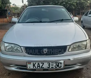 Toyota Corolla 1999 Silver