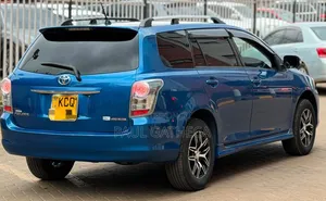 Toyota Corolla Fielder 2011 Blue