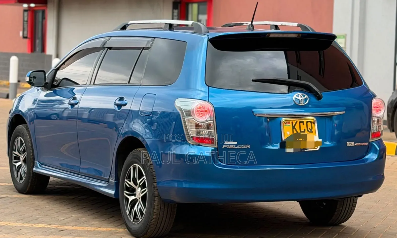 Toyota Corolla Fielder 2011 Blue