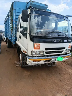 ISUZU FRR 33 Kichwa Ngombe Kca