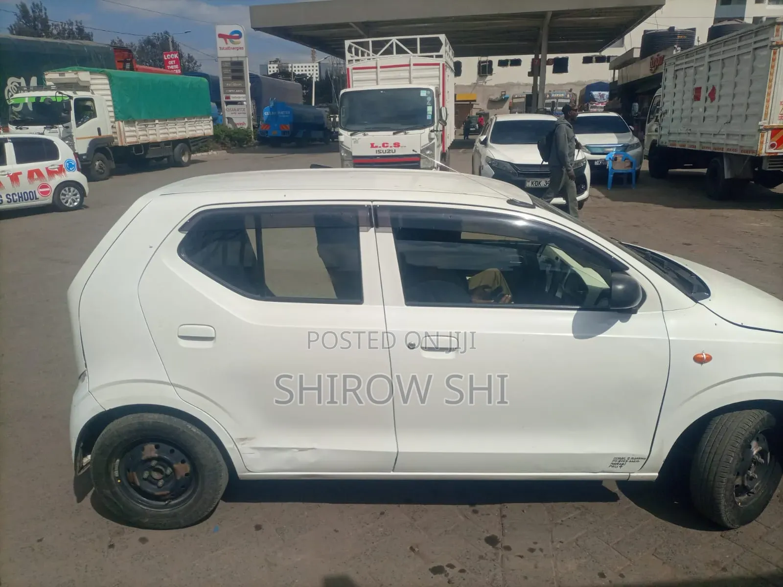 Suzuki Alto 2018 White