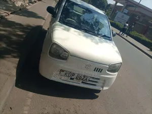 Suzuki Alto 2018 White