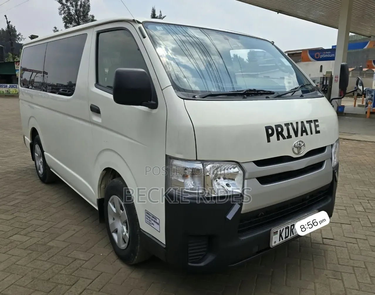 Toyota HiAce 2016