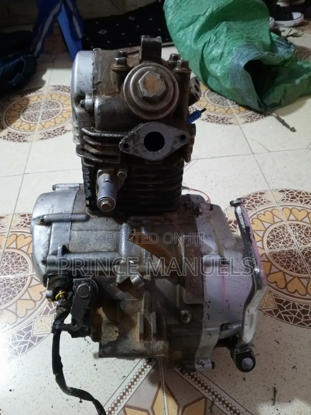 Yamaha Crux Engine