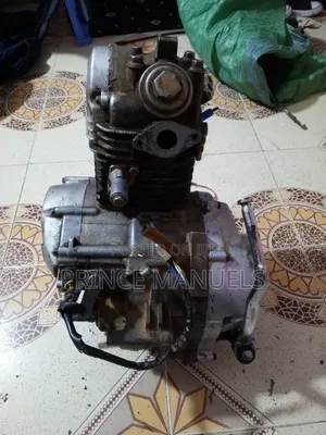 Yamaha Crux Engine