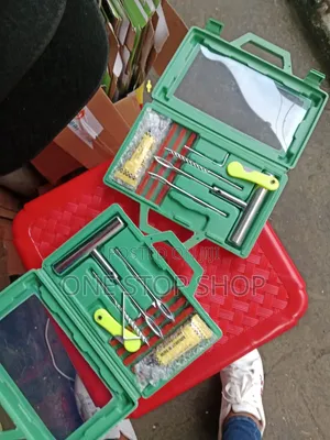 Heavy Duty Tubeless Tire Puncture Repair Kit With Carrying Case