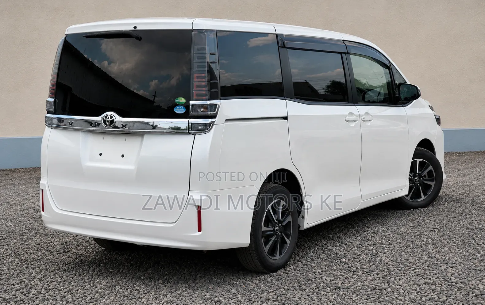 Toyota Voxy V 2WD 7-Seater 2019 White
